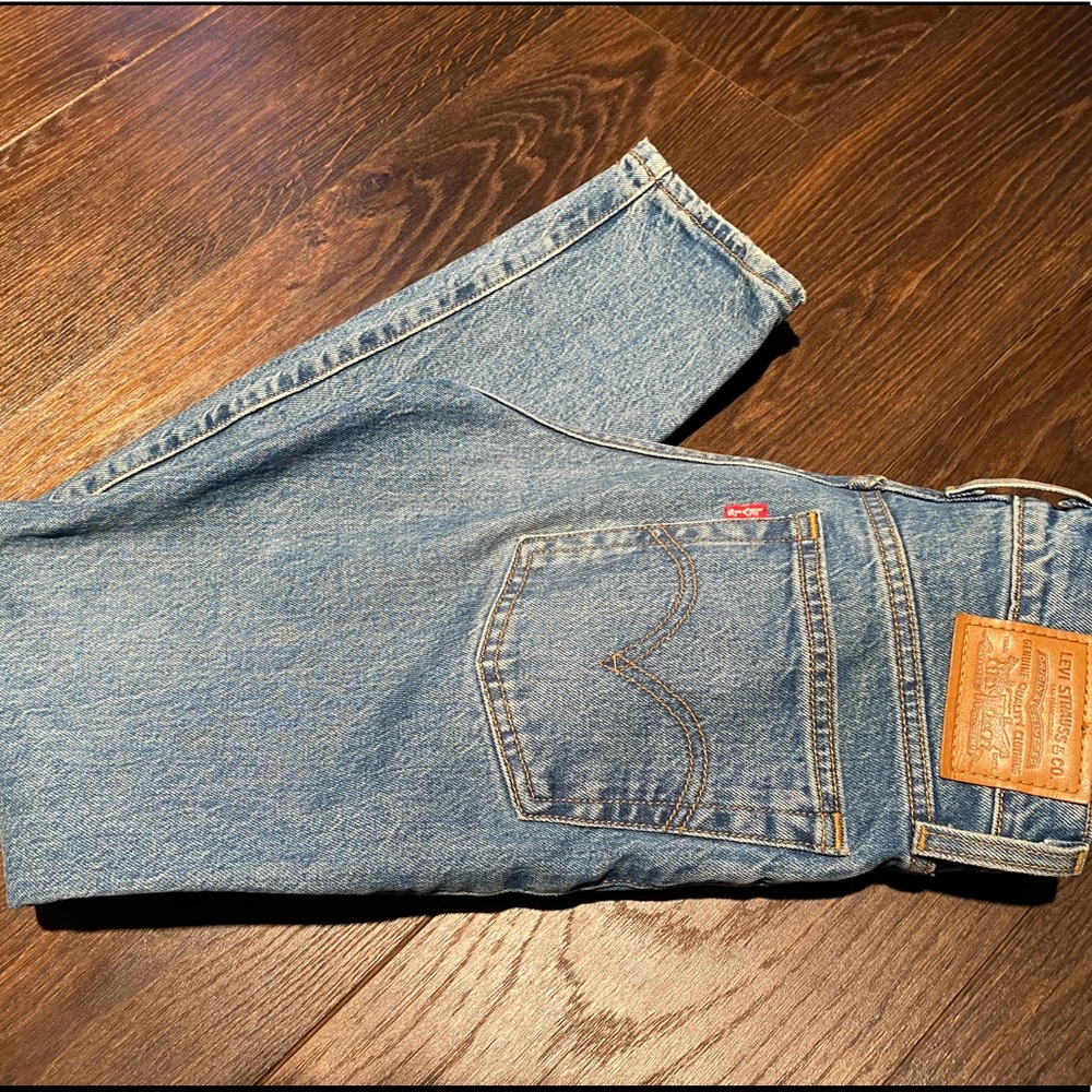 Artzia Wedgie Levi jeans; high waisted.